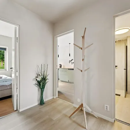 Roomsly - Free Parking In Peaceful Area Appartement *